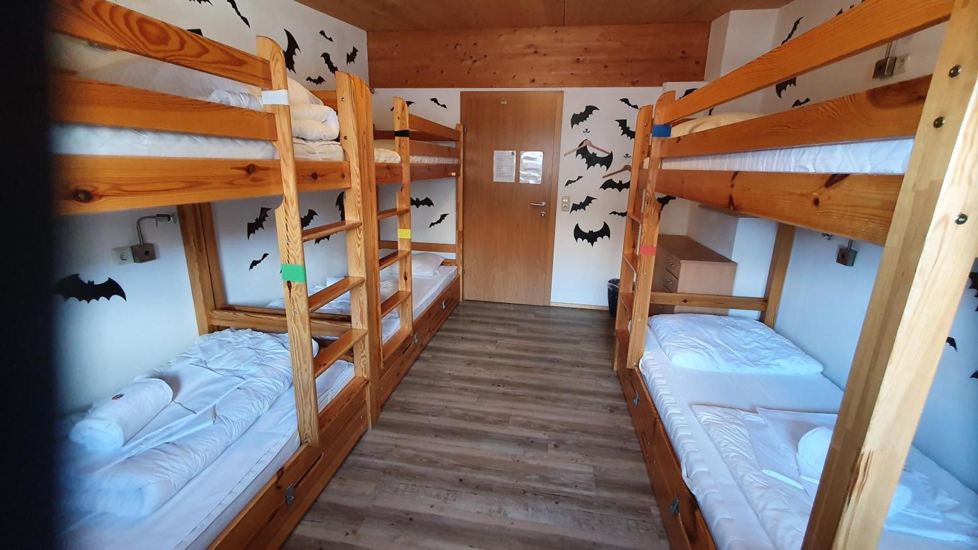Alpking Hostel 埃尔毛 外观 照片