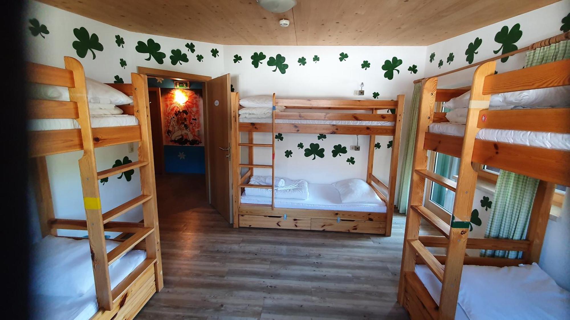 Alpking Hostel 埃尔毛 外观 照片