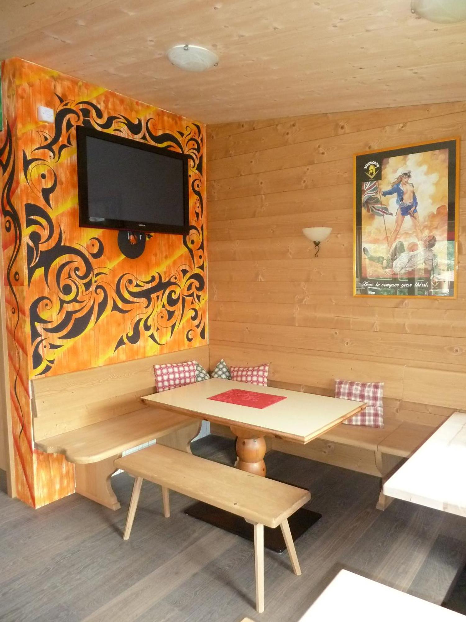 Alpking Hostel 埃尔毛 外观 照片